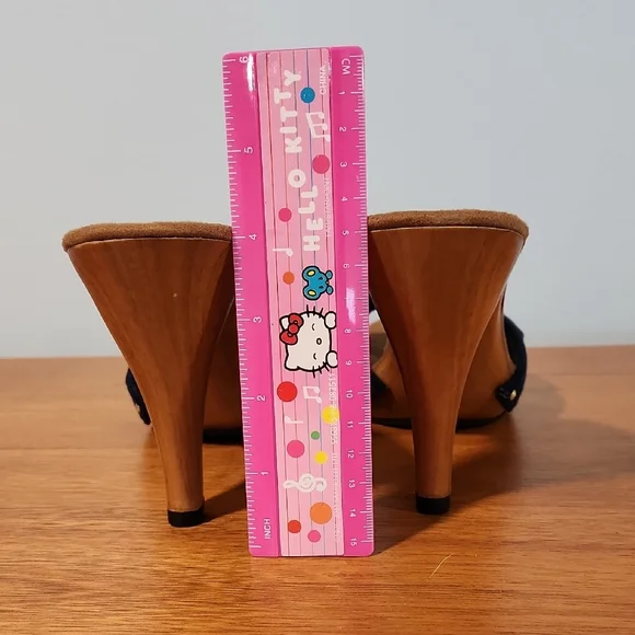 Elegant Navy Blue Heeled Sandals - Picture 2 of 5